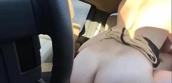  Amateur hot bubble butt brunette fucked in car